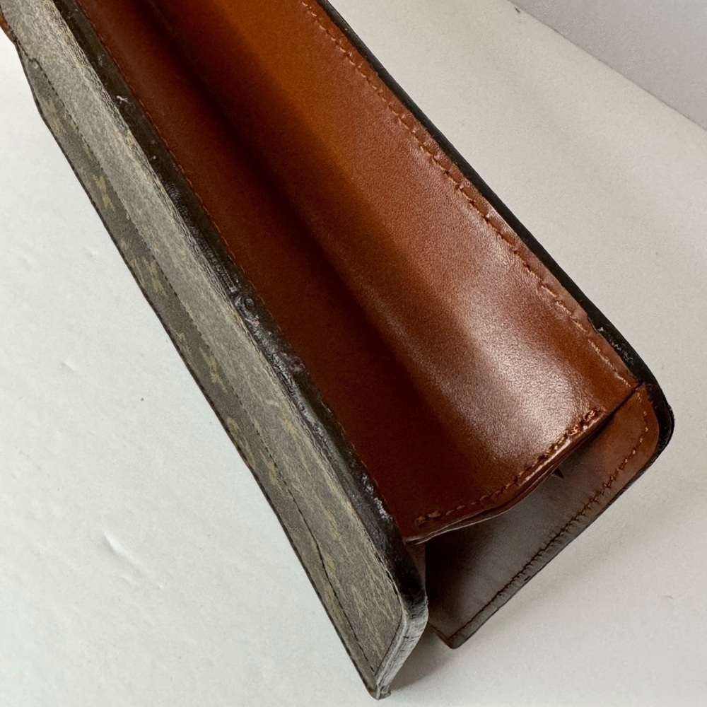 Louis Vuitton Homme Clutch - Picture 5 of 12